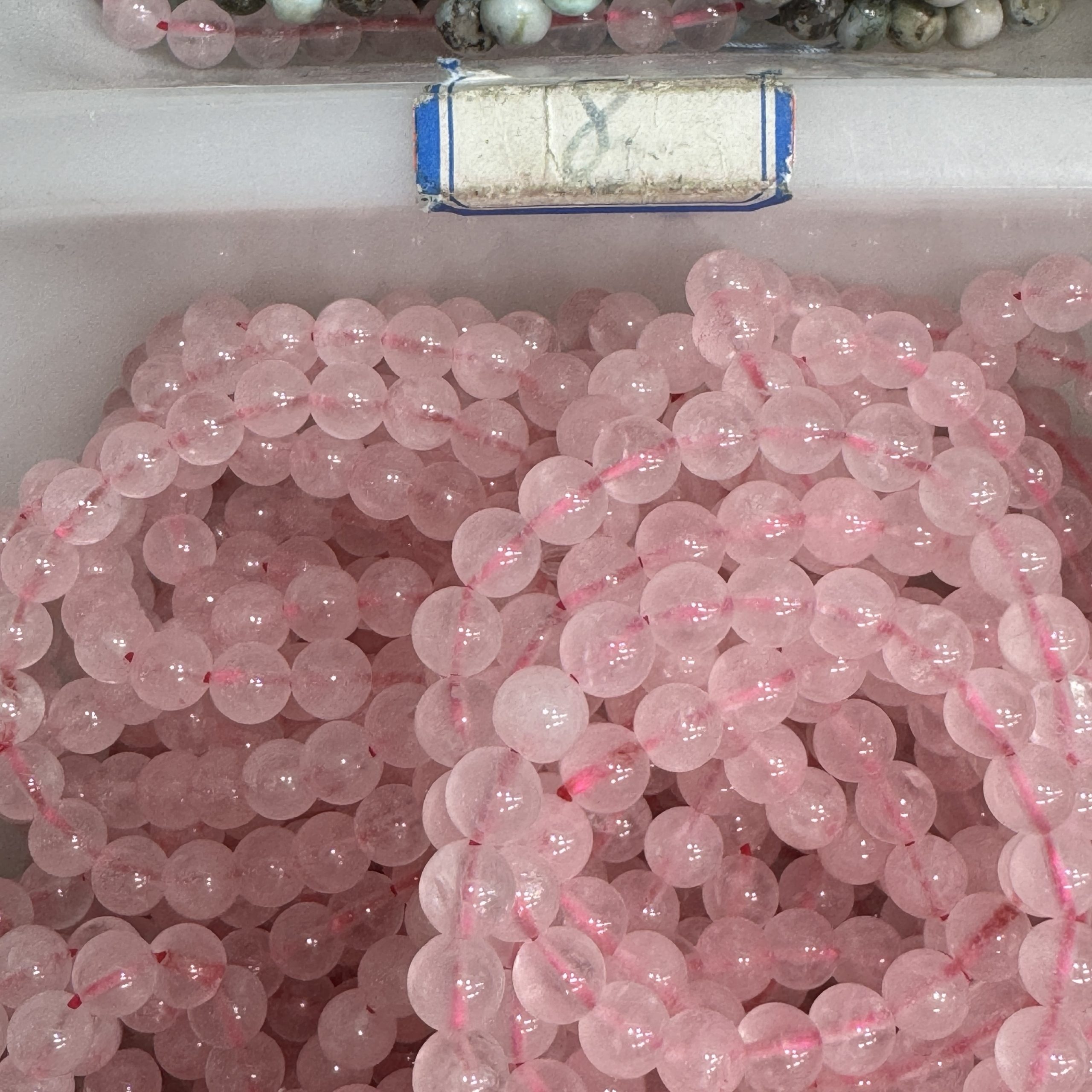 Natural rose quartz bracelet 8mm in size weighing approximately 20 grams. - Image 5