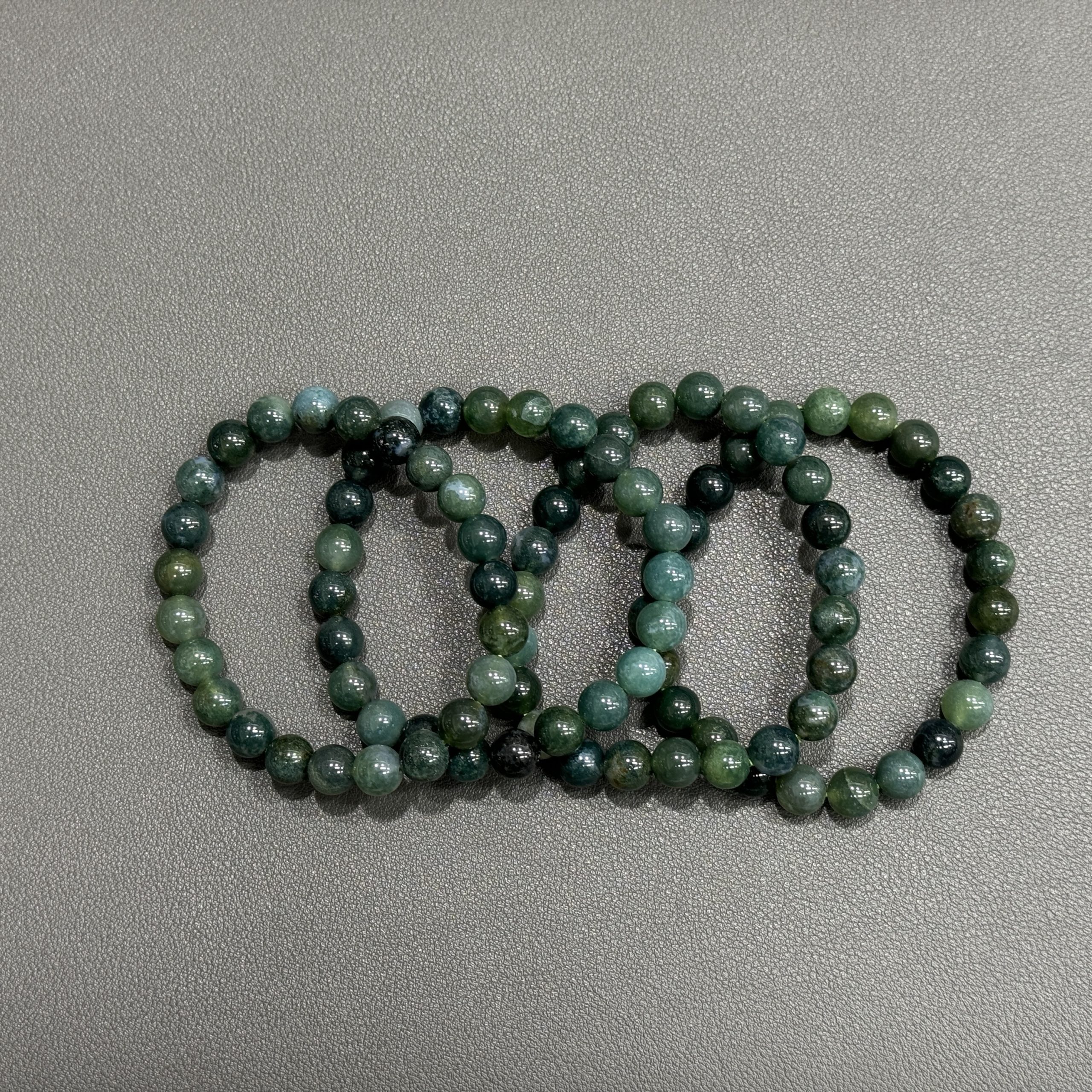 Natural moss agate bracelet 8mm in size weighing approximately 20 grams - Image 4