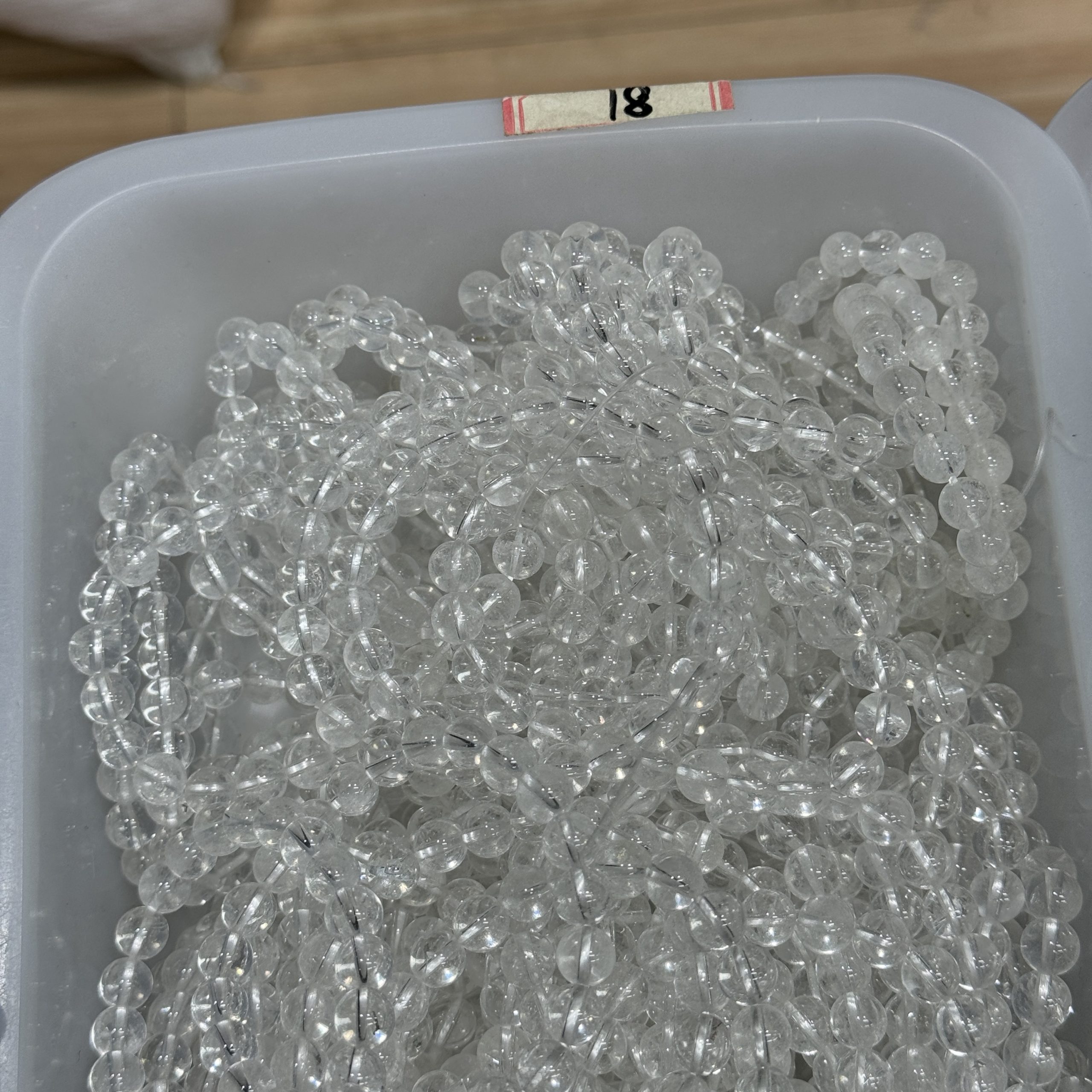 Natural clear quartz bracelet 8mm in size weighing approximately 20 grams - Image 5