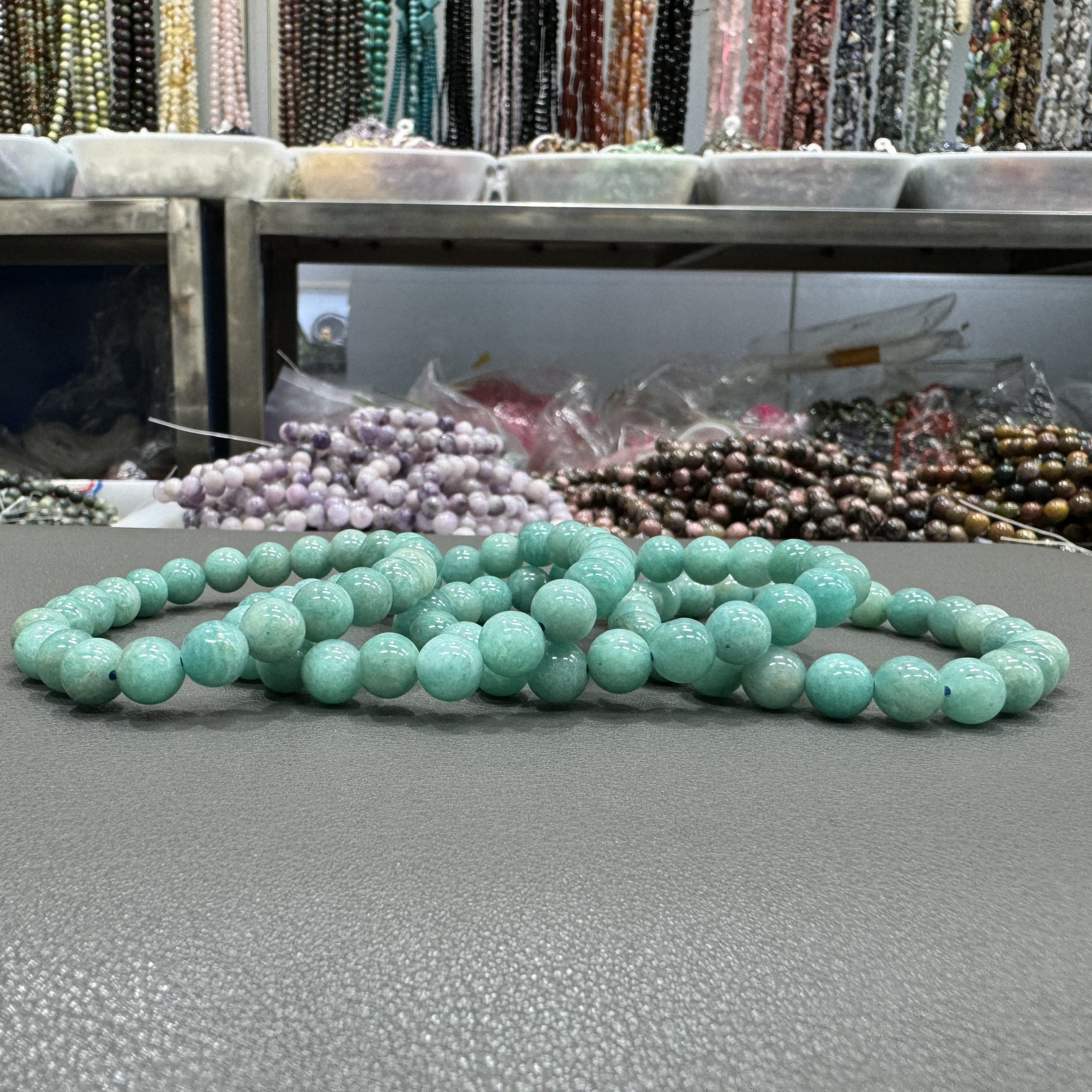 Natural amazonite bracelet 8mm in size weighing approximately 20 grams - Image 3