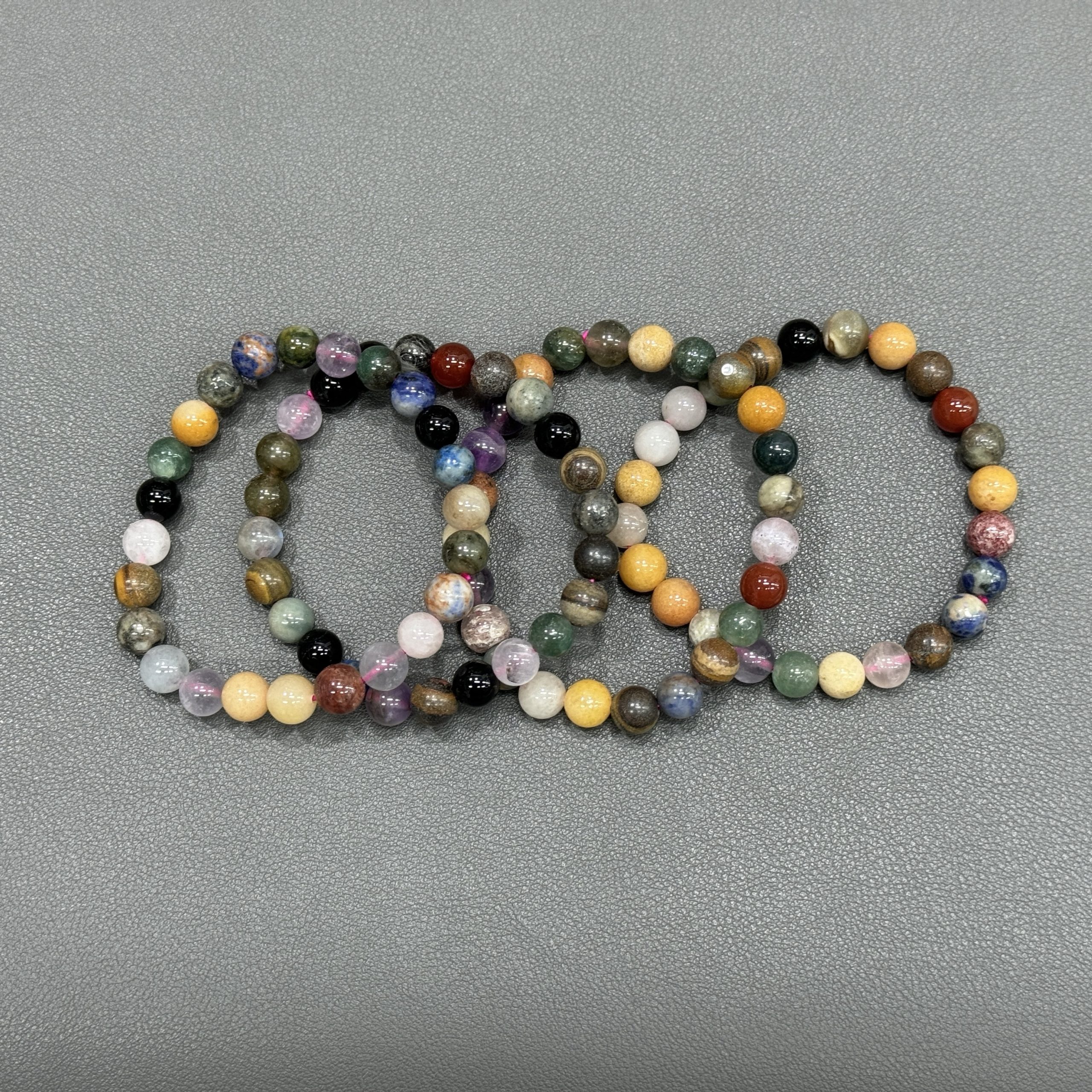 Natural mix crystals bracelet 8mm in size weighing approximately 20 grams - Image 4