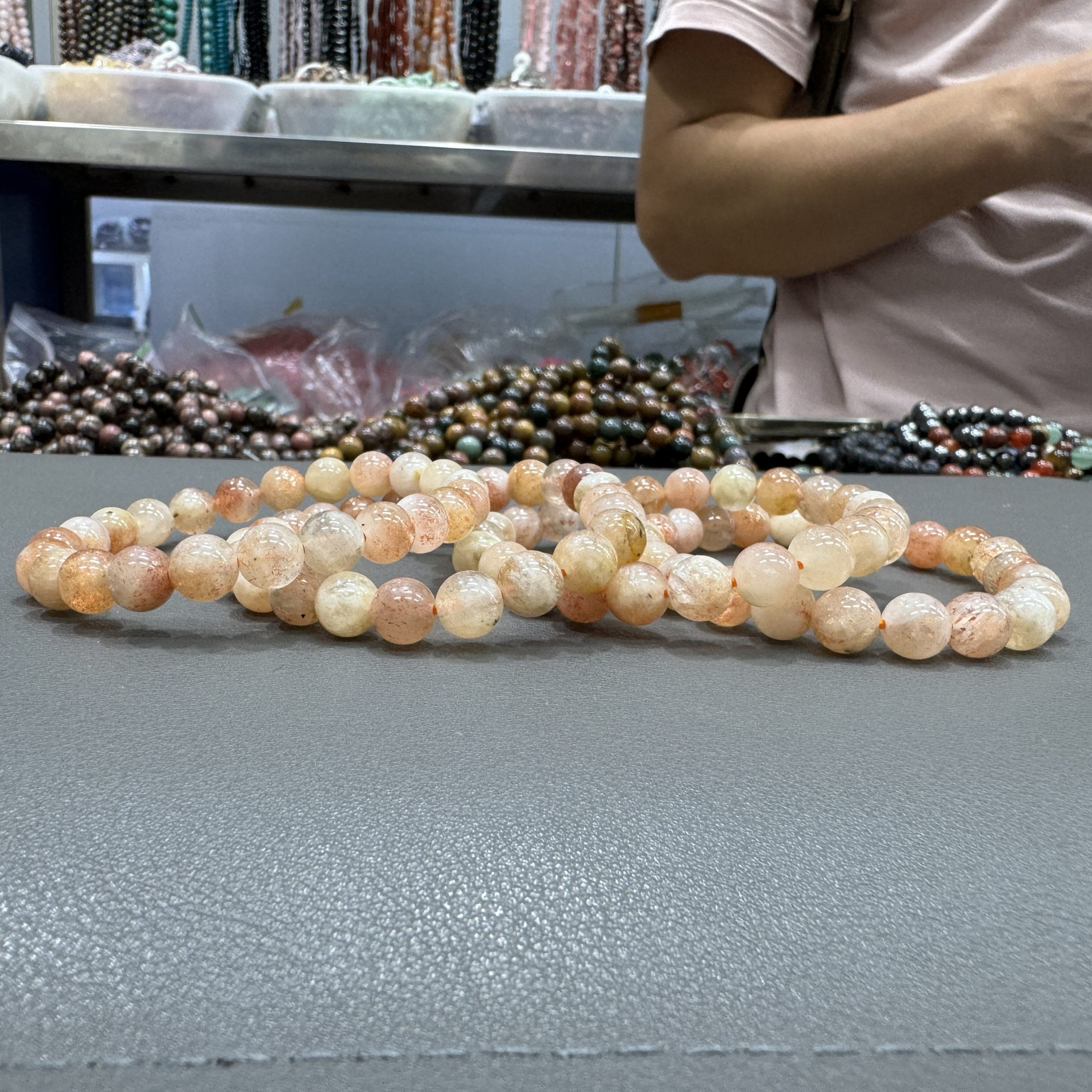 Natural sunstone bracelet 8mm in size weighing approximately 20 grams - Image 3