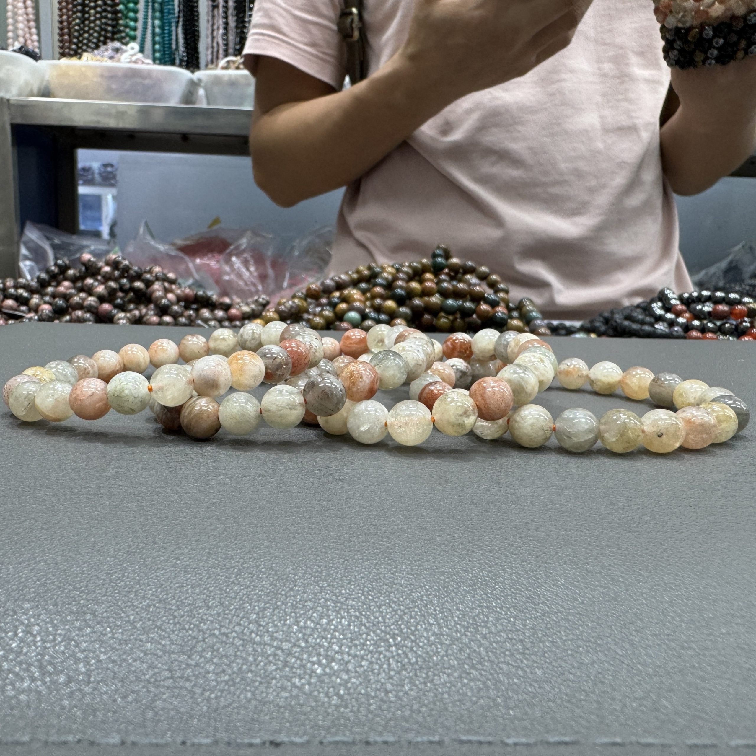 Natural sunstone bracelet 8mm in size weighing approximately 20 grams - Image 3