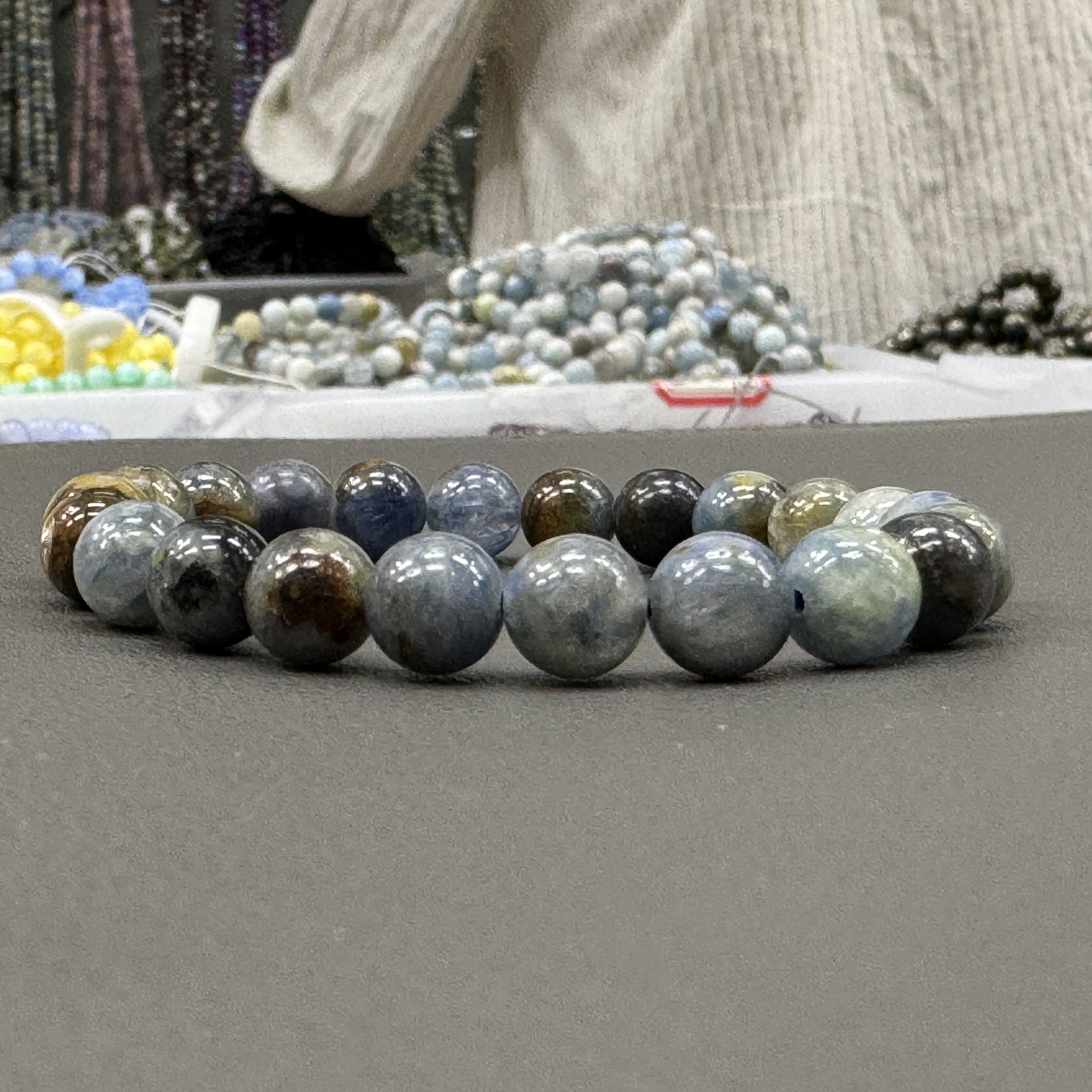 Natural kyanite bracelet 8mm in size weighing approximately 20 grams