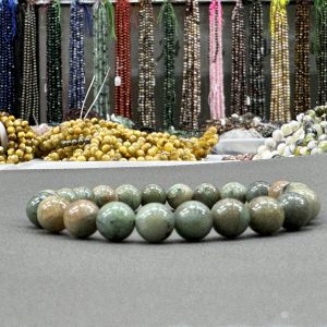 Natural azurite bracelet 8mm in size weighing approximately 20 grams